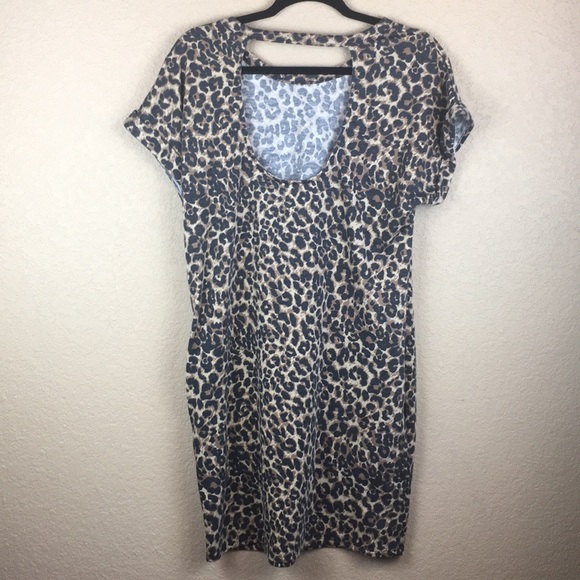 leopard • short sleeve tee shirt dress • pockets - Picture 6 of 7